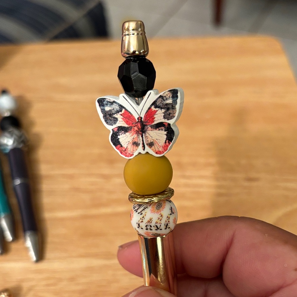 Handmade Decorative Rose Gold Pen
